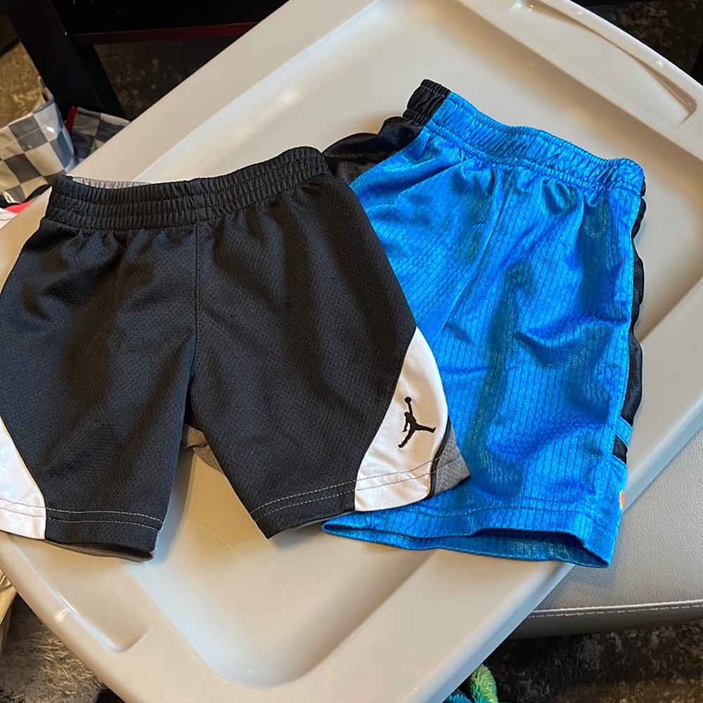 Nike toddler basket ball short
